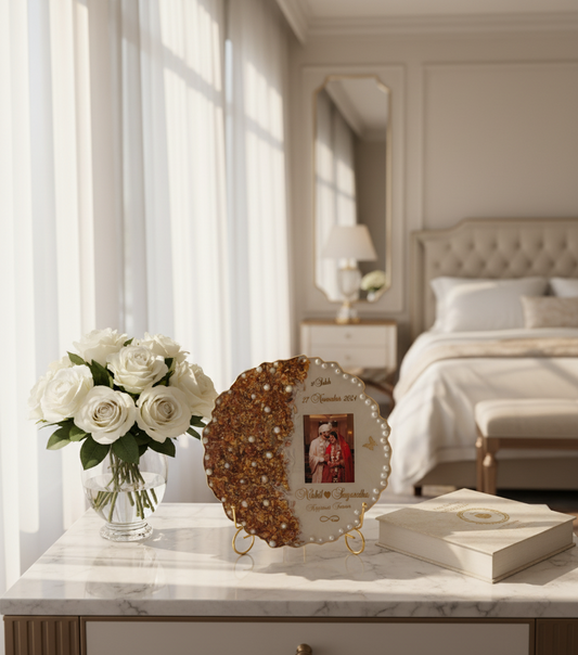 Varmala Preservation Frame in Agate